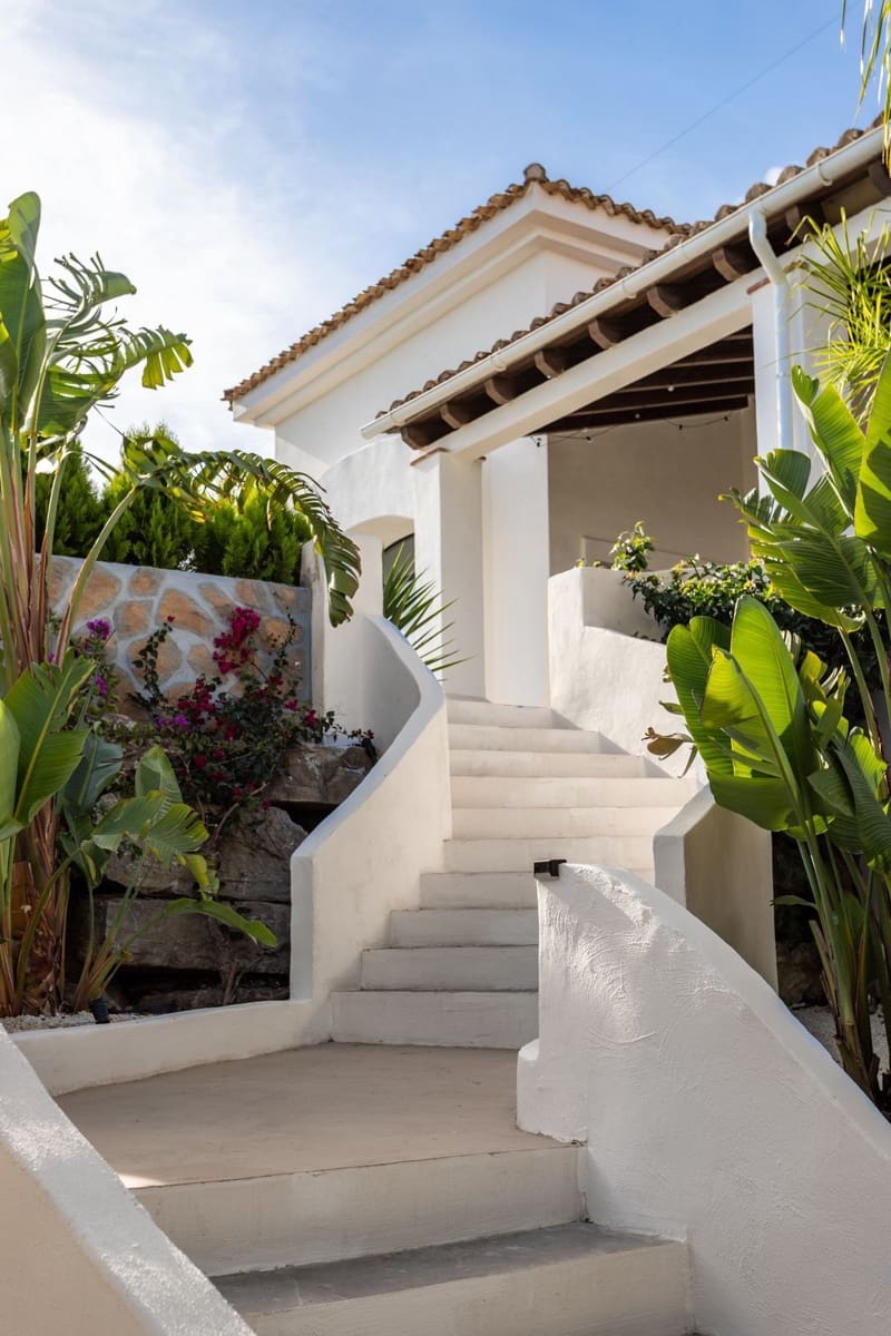 4 chambre Villa/Maison à vendre à Benalmadena avec piscine garage - 2 495 000 € (Ref: 9469853)