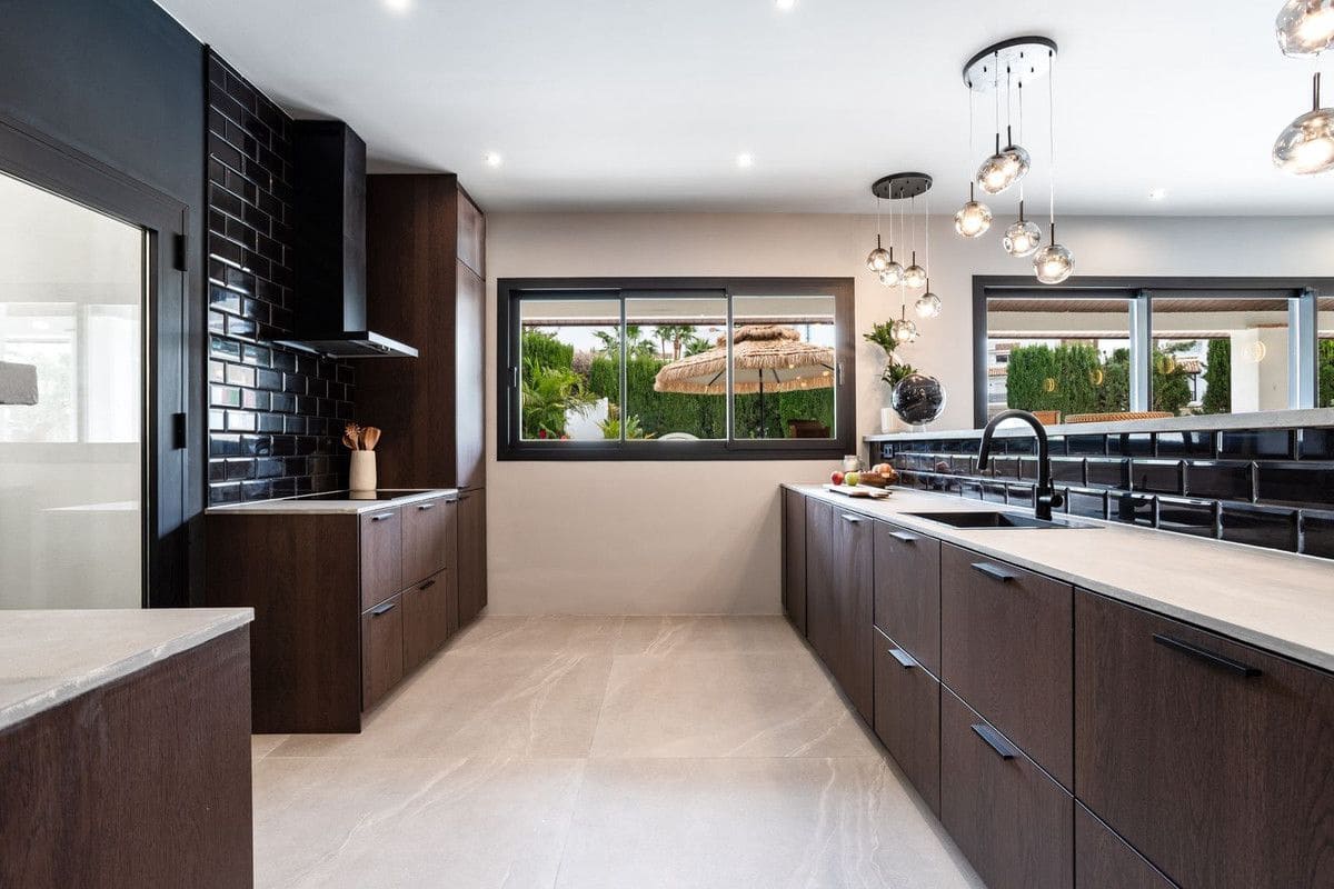 4 chambre Villa/Maison à vendre à Benalmadena avec piscine garage - 2 495 000 € (Ref: 9469853)