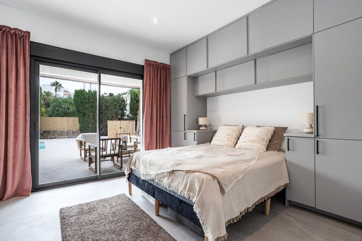 4 chambre Villa/Maison à vendre à Benalmadena avec piscine garage - 2 495 000 € (Ref: 9469853)