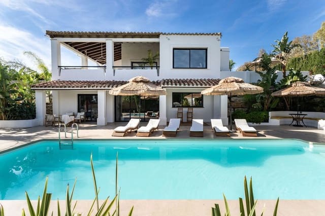 4 chambre Villa/Maison à vendre à Parque de la Paloma, Benalmádena avec piscine garage - 2 495 000 € (Ref: 9469853)