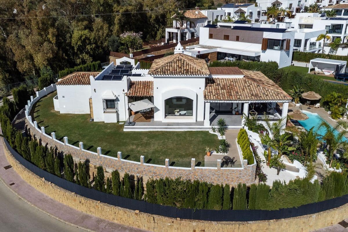 4 chambre Villa/Maison à vendre à Benalmadena avec piscine garage - 2 495 000 € (Ref: 9469853)