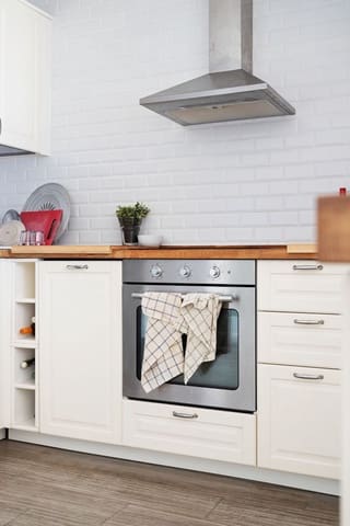 Chalet de 3 habitaciones en El Faro de Calaburra - Chaparral, Mijas en venta con piscina - 990.000 € (Ref: 9469855)