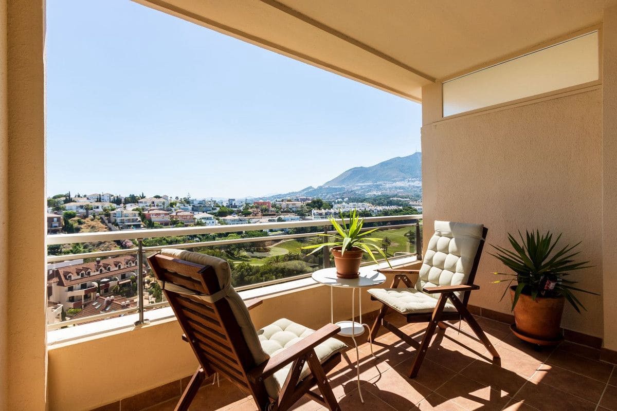 Apartamento de 2 habitaciones en Benalmádena en venta con piscina - 420.000 € (Ref: 9469857)