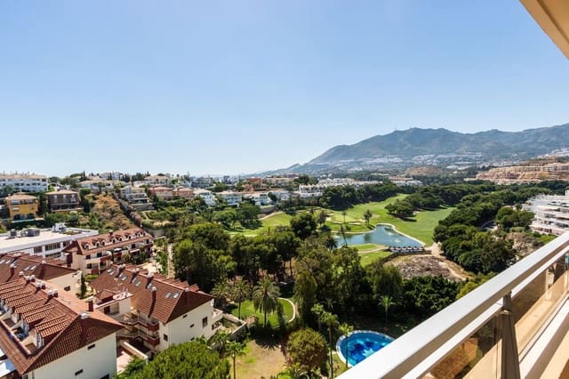 Apartamento de 2 habitaciones en Hacienda Torrequebrada, Benalmádena en venta con piscina - 420.000 € (Ref: 9469857)