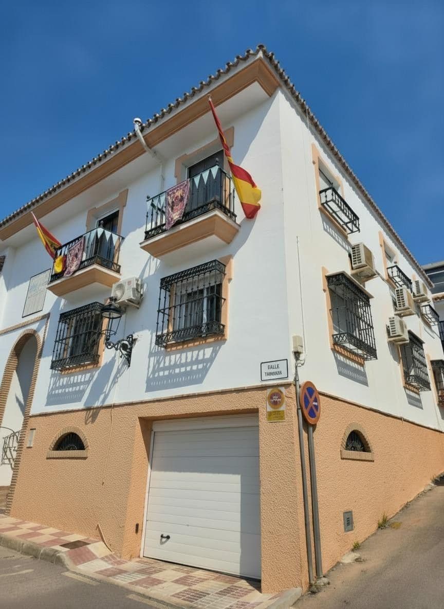 3 soverom Leilighet til salgs i Benalmadena med garasje - € 310 000 (Ref: 9469868)