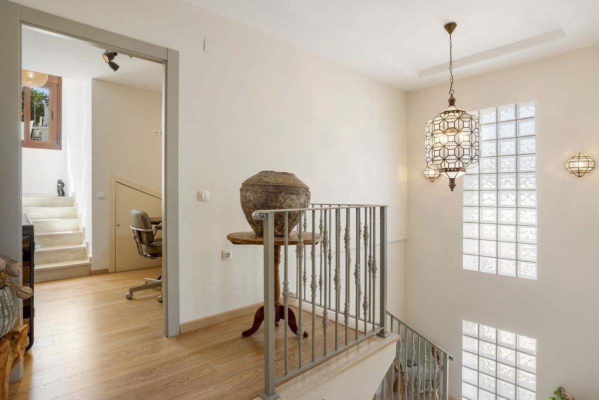 5 soveværelse Villa til salg i Mijas med swimmingpool garage - € 1.750.000 (Ref: 9469872)