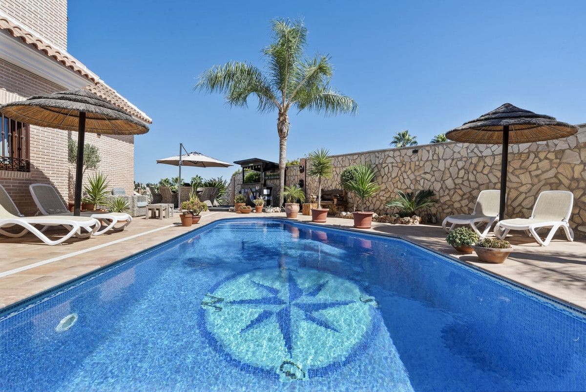 5 soveværelse Villa til salg i Mijas med swimmingpool garage - € 1.750.000 (Ref: 9469872)