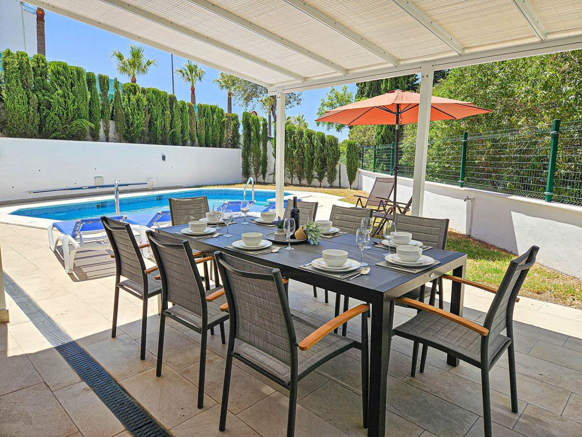 4 quarto Moradia para venda em Mijas com piscina garagem - 1 100 000 € (Ref: 9469873)