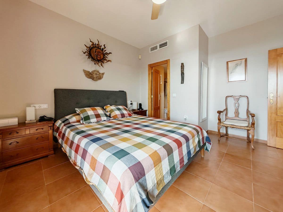 3 slaapkamer Appartement te koop in Mijas met zwembad garage - € 385.000 (Ref: 9469878)