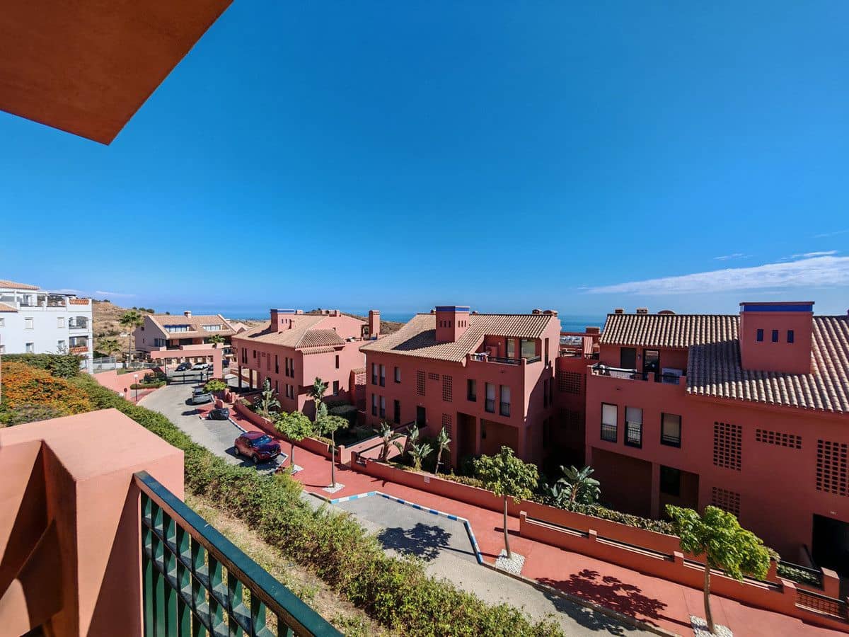 3 bedroom Apartment for sale in Mijas Costa with pool garage - € 440,000 (Ref: 9469879)