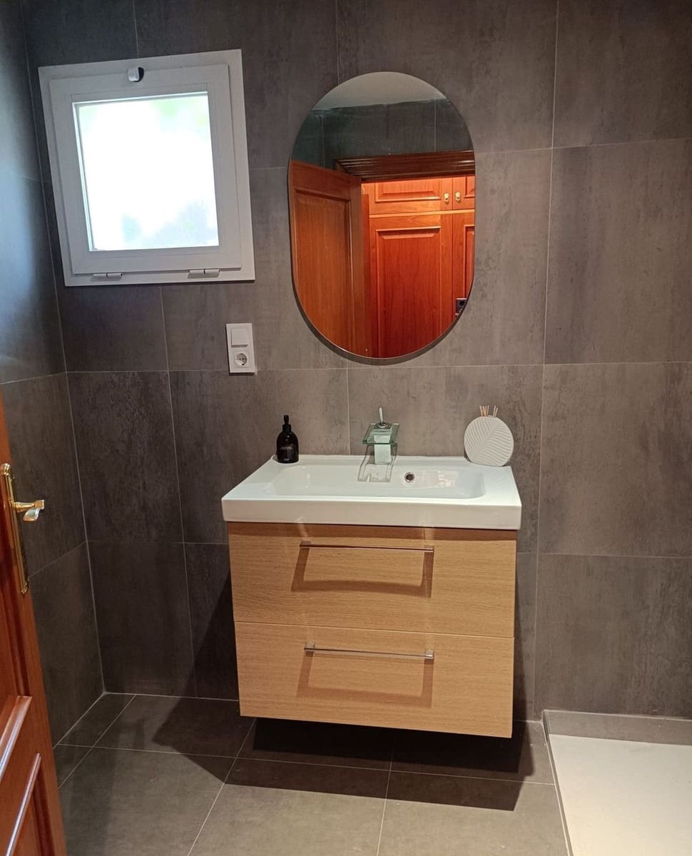 2 bedroom Flat for sale in Mijas with pool garage - € 350,000 (Ref: 9469882)