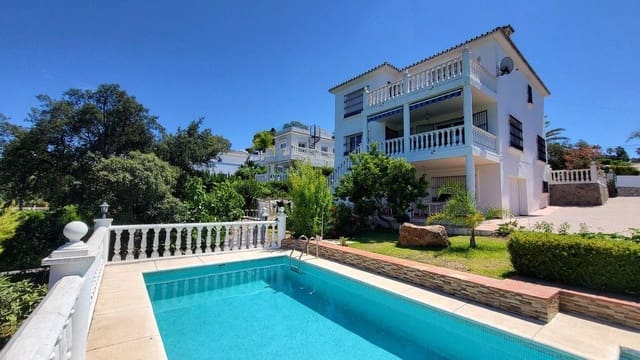 4 camera da letto Villa in vendita in Elviria, Marbella con piscina garage - 1.395.000 € (Rif: 9470082)