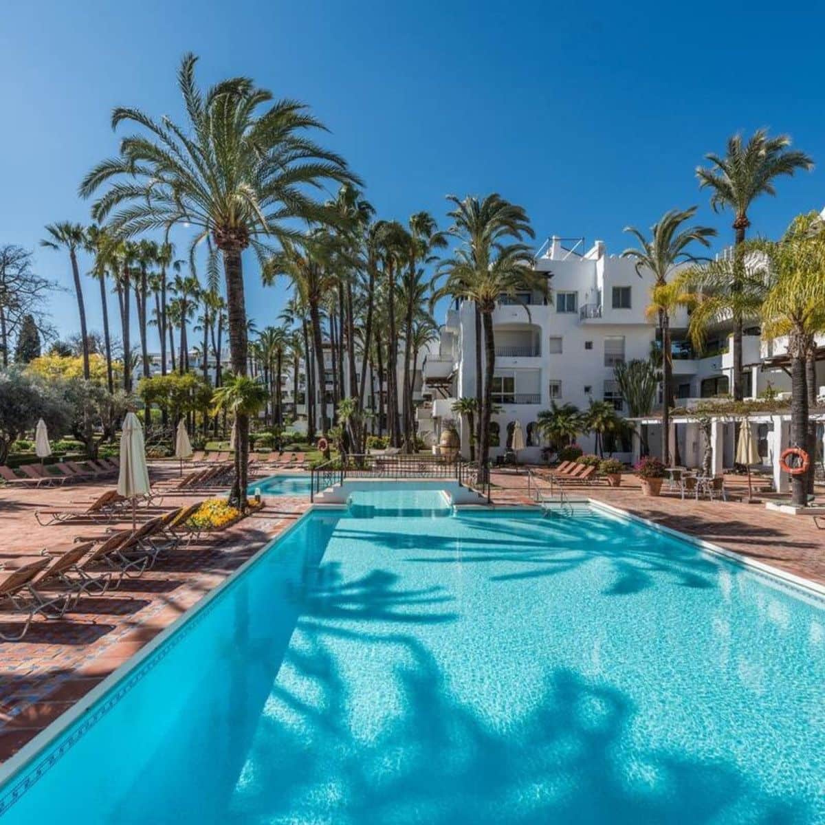 3 chambre Appartement à vendre à Marbella avec piscine garage - 1 385 000 € (Ref: 9470088)