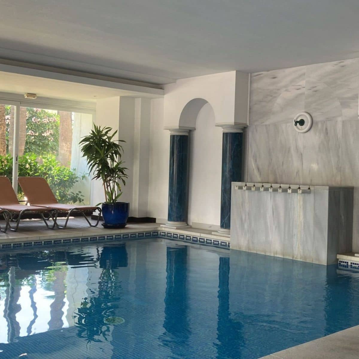 3 chambre Appartement à vendre à Marbella avec piscine garage - 1 385 000 € (Ref: 9470088)