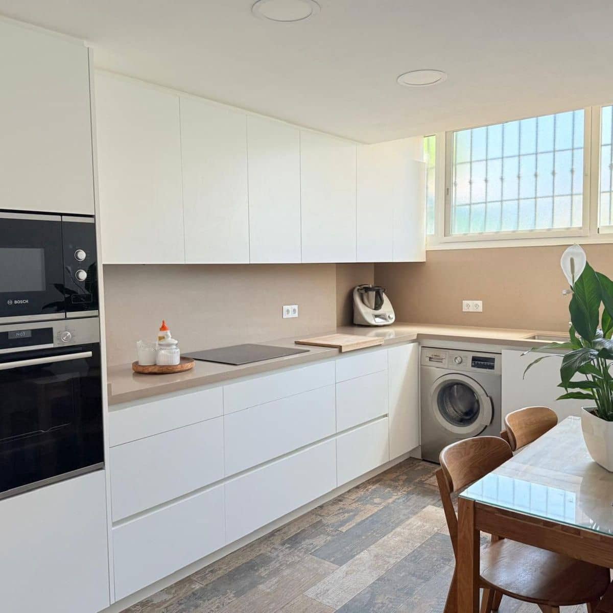 5 soverom Hus til salgs i Marbella med svømmebasseng garasje - € 635 000 (Ref: 9470089)