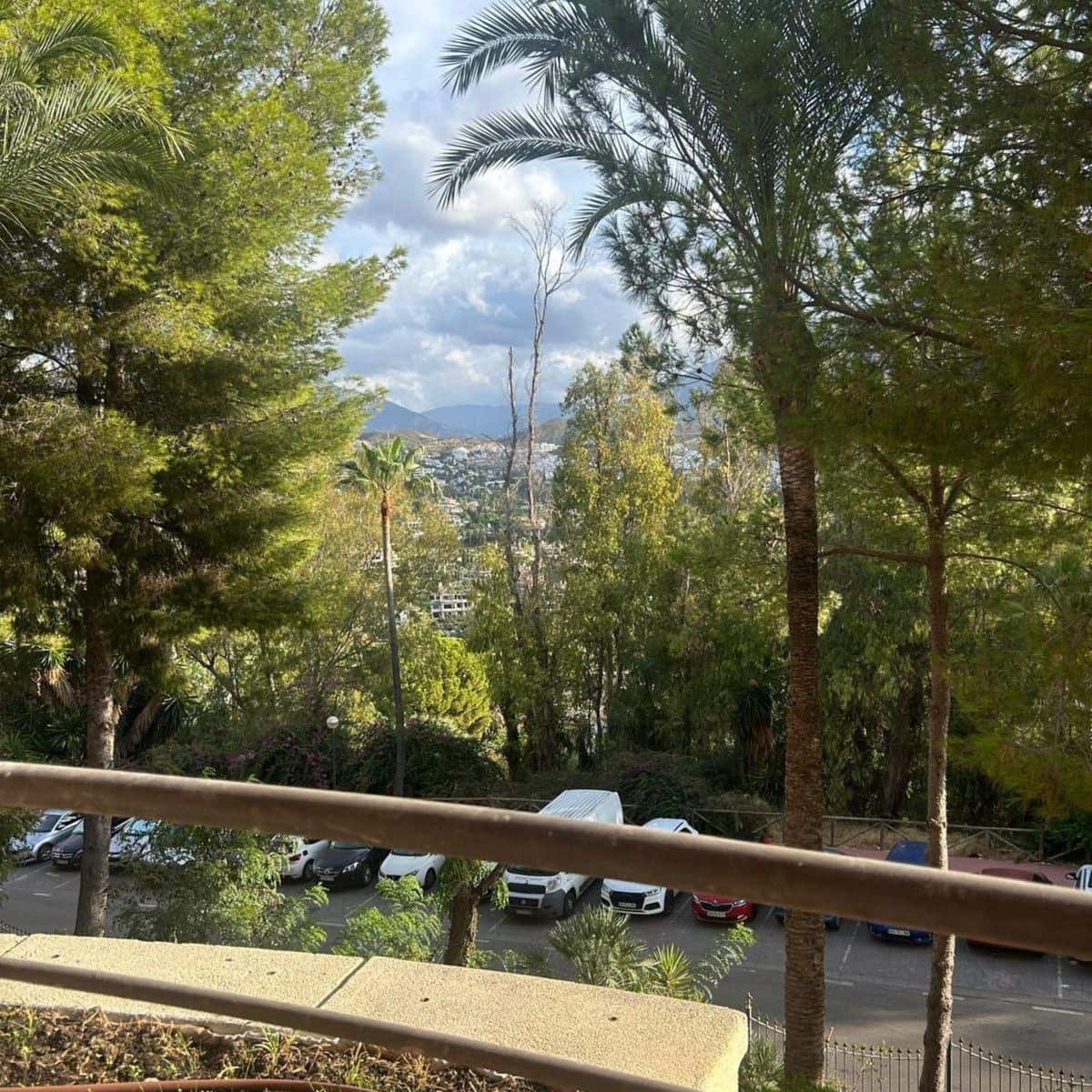 2 Zimmer Apartment zu verkaufen in Marbella mit Pool Garage - 577.000 € (Ref: 9470090)