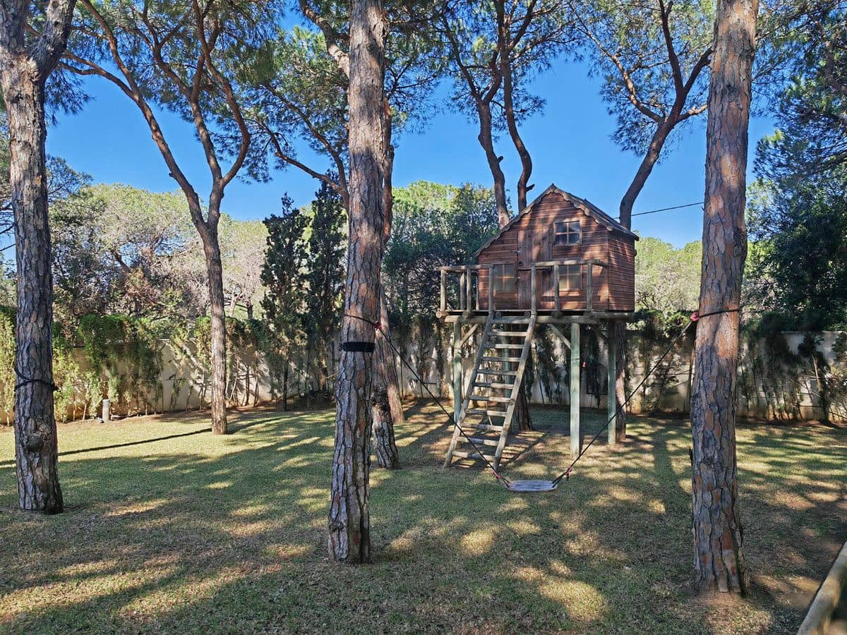 4 sovrum Villa till salu i Marbella med pool garage - 2 300 000 € (Ref: 9470091)