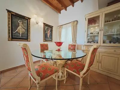4 slaapkamer Villa te koop in Marbella met zwembad garage - € 2.300.000 (Ref: 9470091)