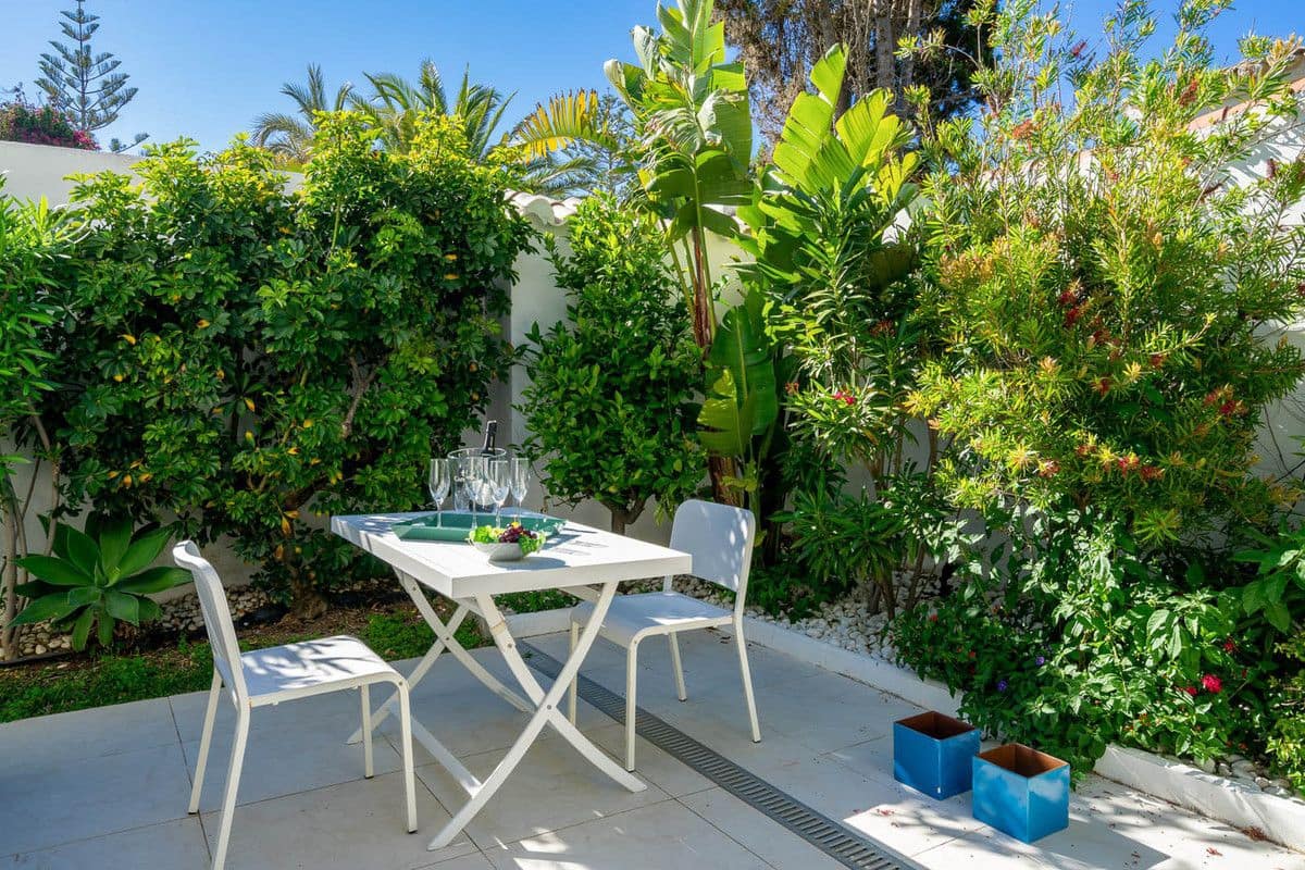 3 sovrum Villa till salu i Marbella med pool garage - 1 990 000 € (Ref: 9470094)