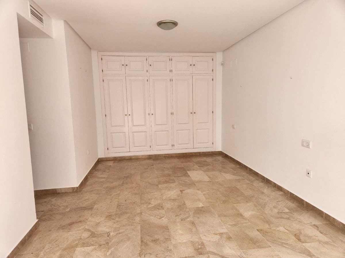 2 sovrum Lägenhet till salu i Benalmadena med pool garage - 477 000 € (Ref: 9470097)