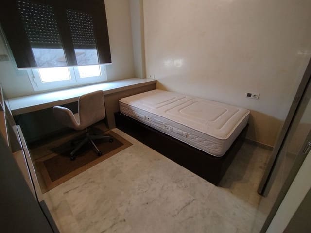 2 sovrum Strandlägenhet till salu i Torremolinos med pool garage - 719 000 € (Ref: 9470098)