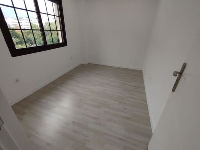 2 soveværelse Lejlighed til salg i Parque de la Paloma, Benalmádena med swimmingpool garage - € 369.000 (Ref: 9470099)