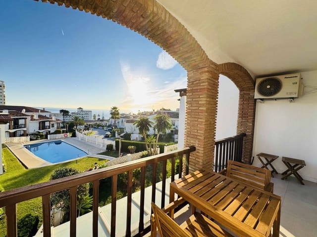 Ático de 2 habitaciones en Riviera del Sol, Mijas en venta con piscina - 395.000 € (Ref: 9470104)