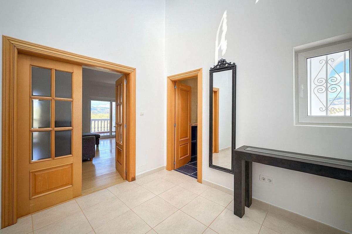 4 chambre Villa/Maison à vendre à Mijas avec piscine garage - 1 090 000 € (Ref: 9470105)