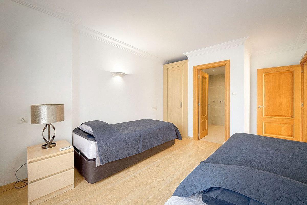 4 chambre Villa/Maison à vendre à Mijas avec piscine garage - 1 090 000 € (Ref: 9470105)