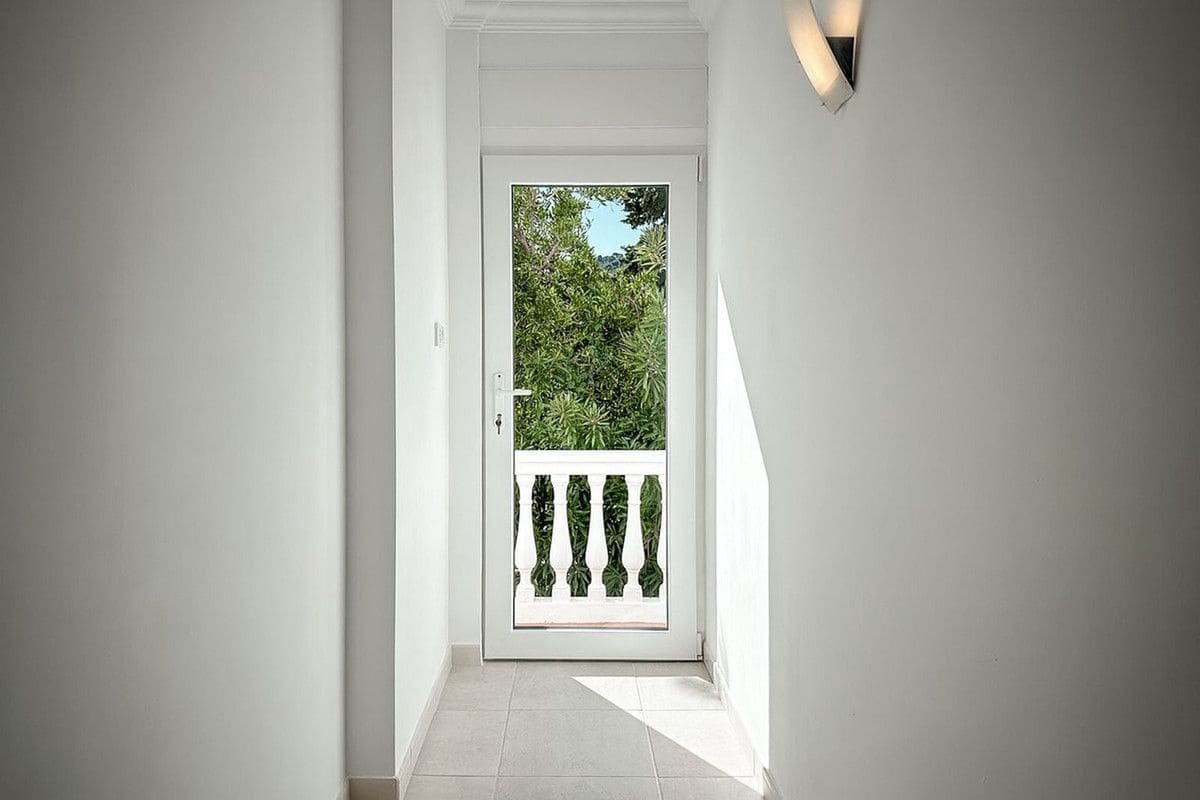 4 chambre Villa/Maison à vendre à Mijas avec piscine garage - 1 090 000 € (Ref: 9470105)