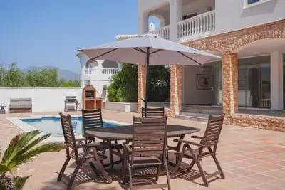 4 soveværelse Villa til salg i Mijas med swimmingpool garage - € 975.000 (Ref: 9470105)