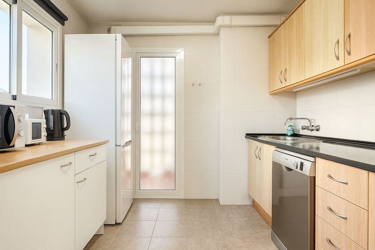 Apartamento Playa de 3 habitaciones en Fuengirola en venta con piscina garaje - 695.000 € (Ref: 9470106)