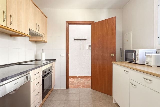 3 soverom Strandleiligheter til salgs i Centro ciudad, Fuengirola med svømmebasseng garasje - € 695 000 (Ref: 9470106)