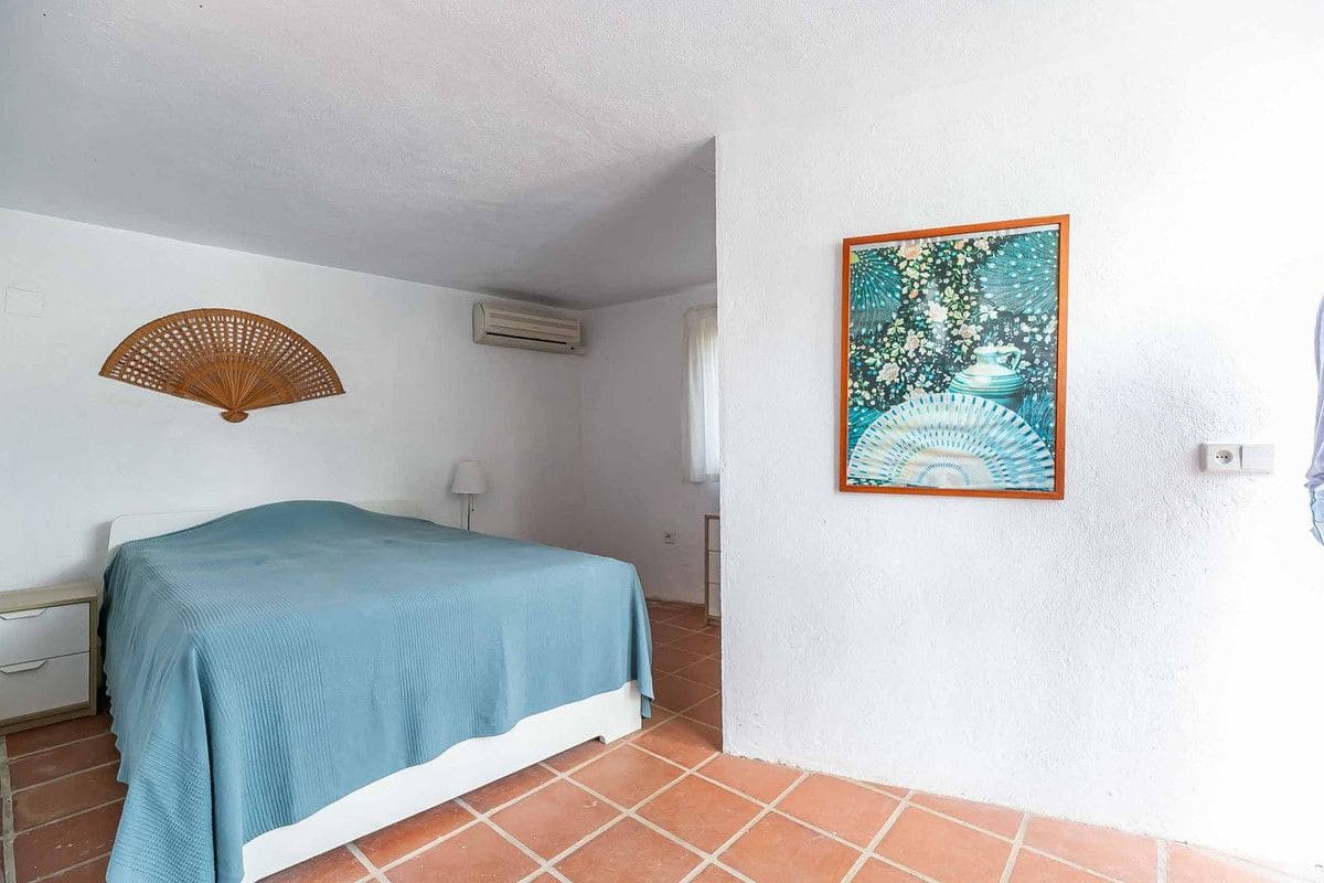 Chalet de 4 habitaciones en Mijas en venta con piscina garaje - 899.000 € (Ref: 9470108)