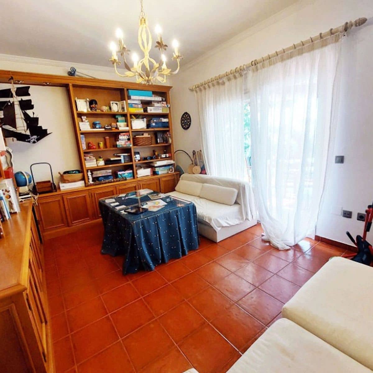 8 bedroom Villa for sale in Benalmadena with pool garage - € 2,500,000 (Ref: 9470110)