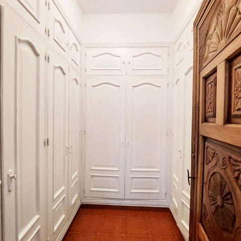 8 bedroom Villa for sale in Parque de la Paloma, Benalmádena with pool garage - € 2,500,000 (Ref: 9470110)