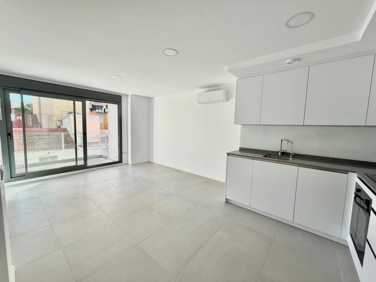 2 slaapkamer Flat te koop in Fuengirola - € 370.000 (Ref: 9491857)