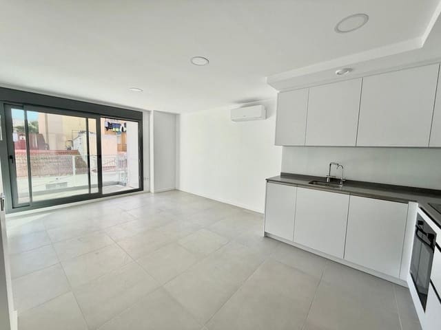 2 slaapkamer Flat te koop in Centro ciudad, Fuengirola - € 370.000 (Ref: 9491857)