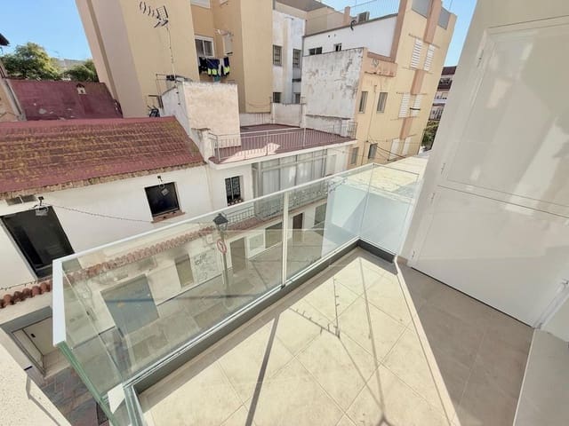 2 slaapkamer Flat te koop in Centro ciudad, Fuengirola - € 370.000 (Ref: 9491857)