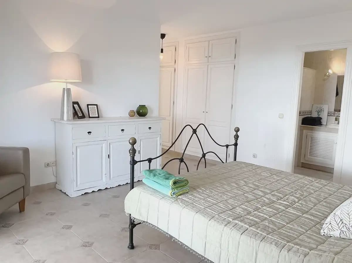 4 bedroom Villa for sale in Mijas with pool garage - € 1,550,000 (Ref: 9491859)