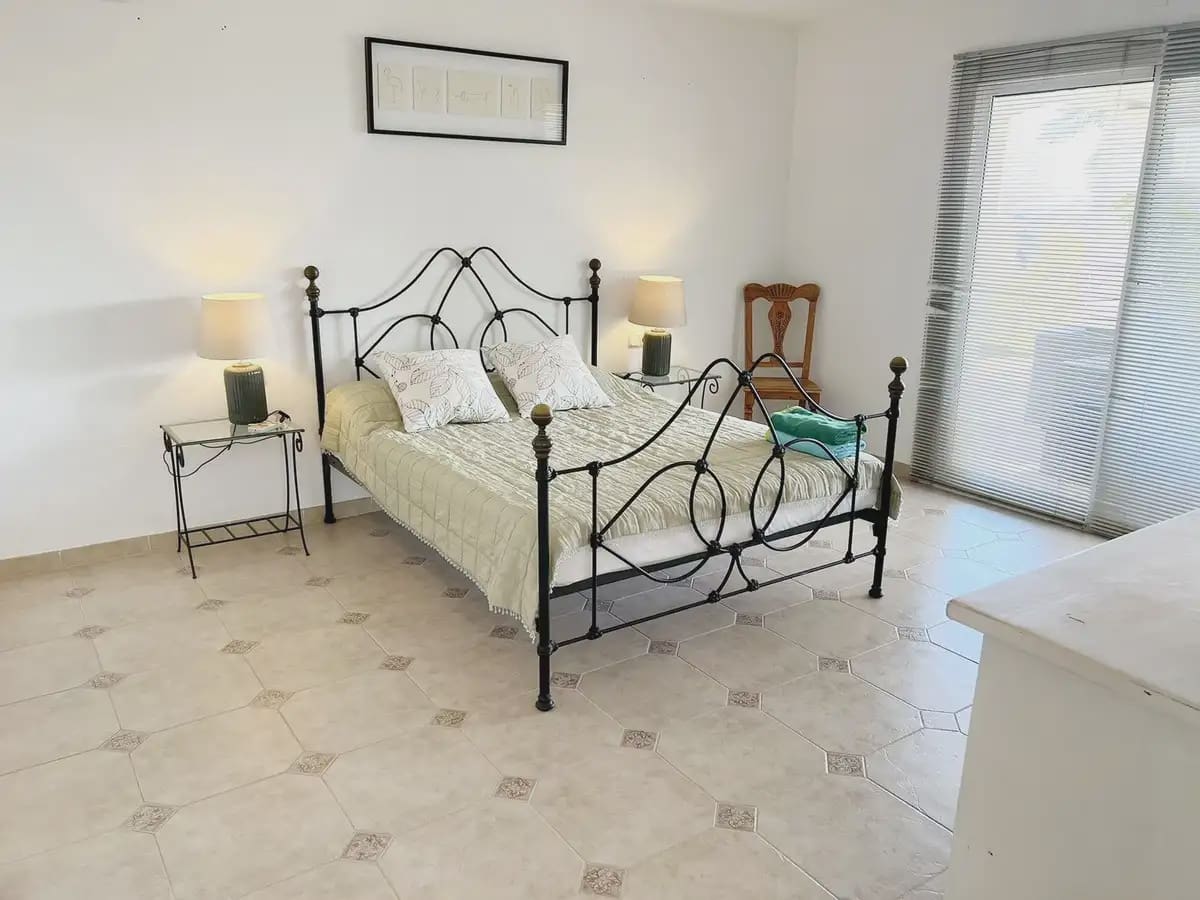 4 bedroom Villa for sale in Mijas with pool garage - € 1,550,000 (Ref: 9491859)