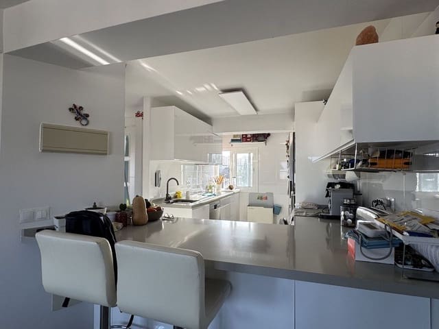 2 quarto Penthouse para venda em Torremolinos com piscina garagem - 462 000 € (Ref: 9491862)