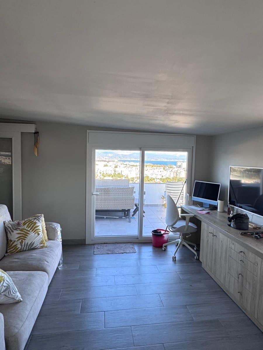 2 quarto Penthouse para venda em Torremolinos com piscina garagem - 462 000 € (Ref: 9491862)