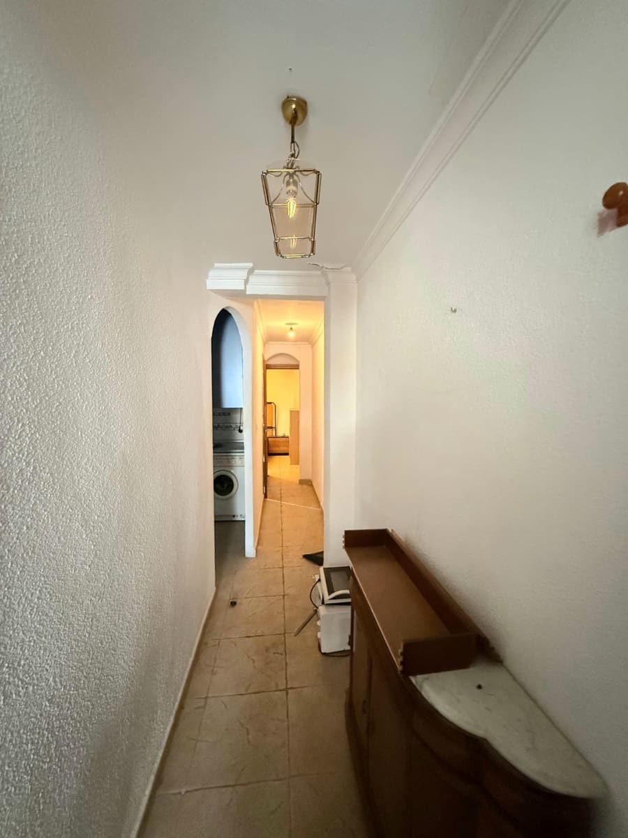 2 slaapkamer Appartement te koop in Fuengirola - € 245.000 (Ref: 9491863)
