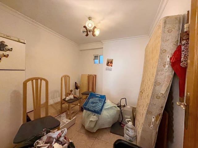 2 slaapkamer Appartement te koop in Centro ciudad, Fuengirola - € 245.000 (Ref: 9491863)