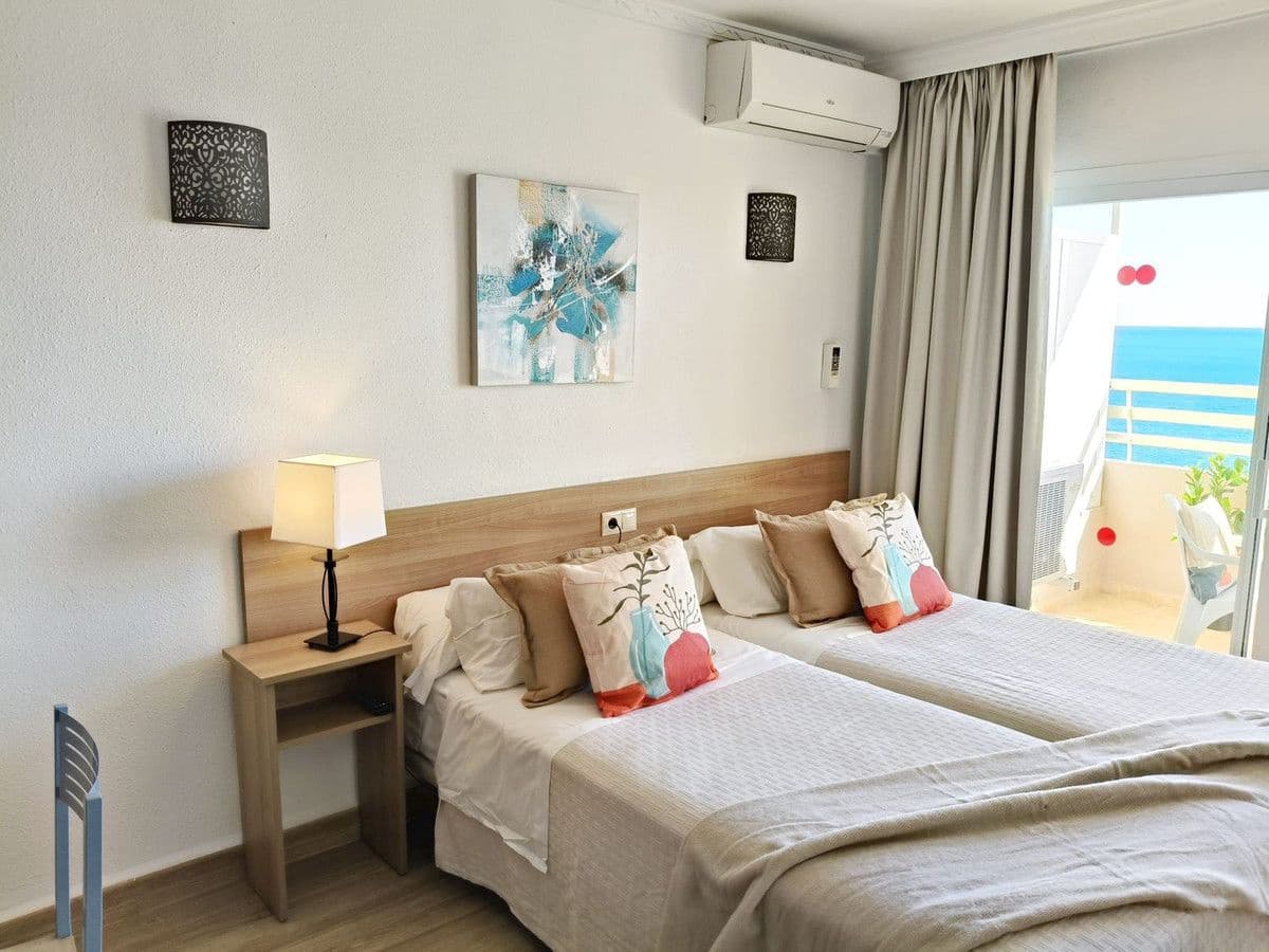 Studio til salg i Fuengirola med swimmingpool - € 239.000 (Ref: 9491864)