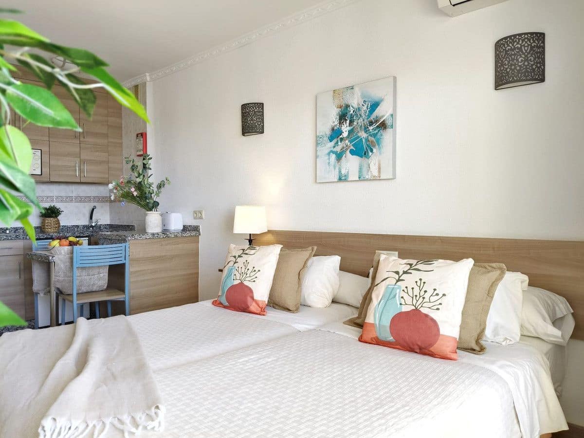 Studio til salg i Fuengirola med swimmingpool - € 239.000 (Ref: 9491864)