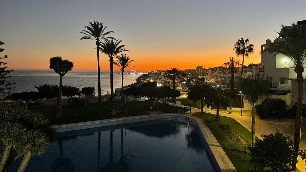 Studio til salg i Torremolinos med swimmingpool - € 425.000 (Ref: 9491868)