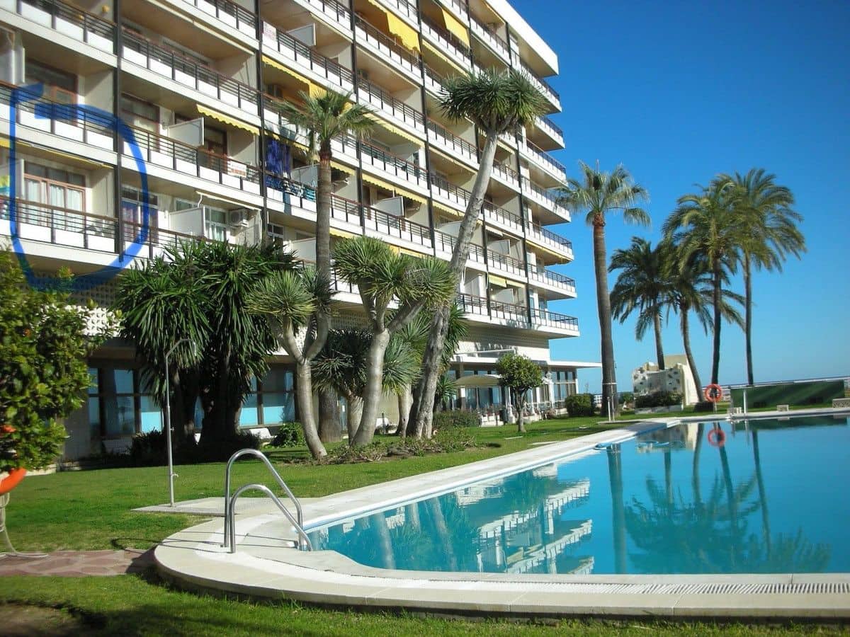 Studio til salg i Torremolinos med swimmingpool - € 425.000 (Ref: 9491868)