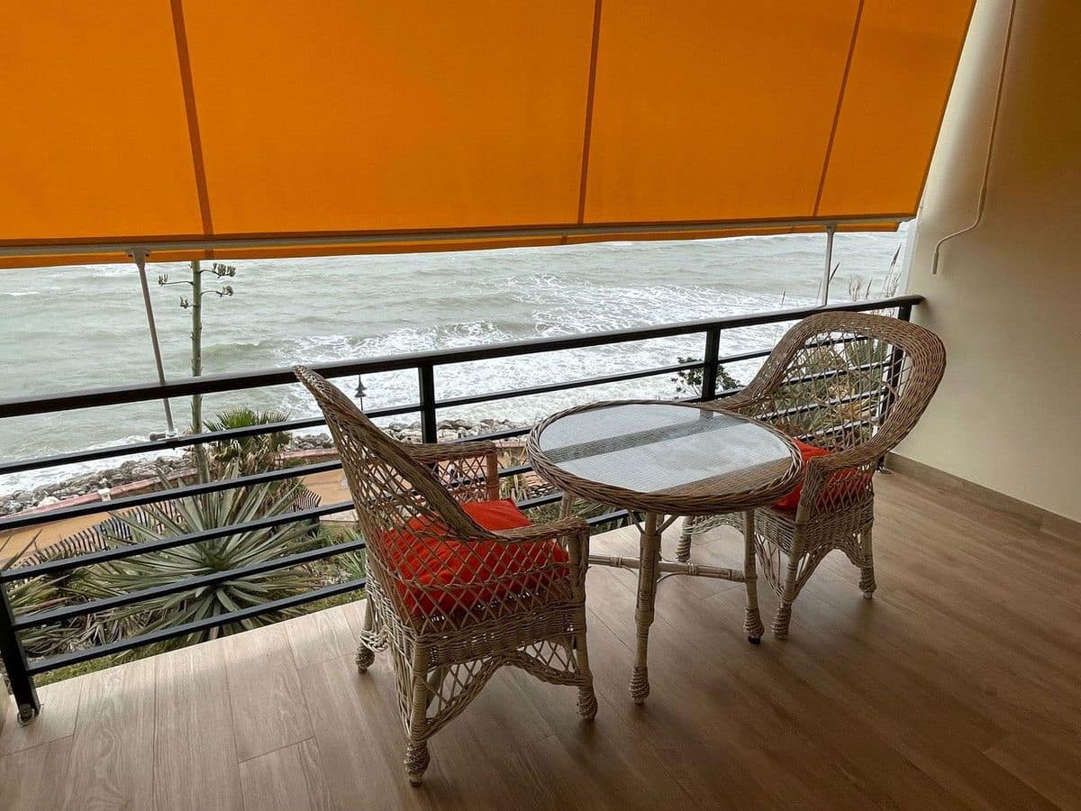 Studio til salg i Torremolinos med swimmingpool - € 425.000 (Ref: 9491868)